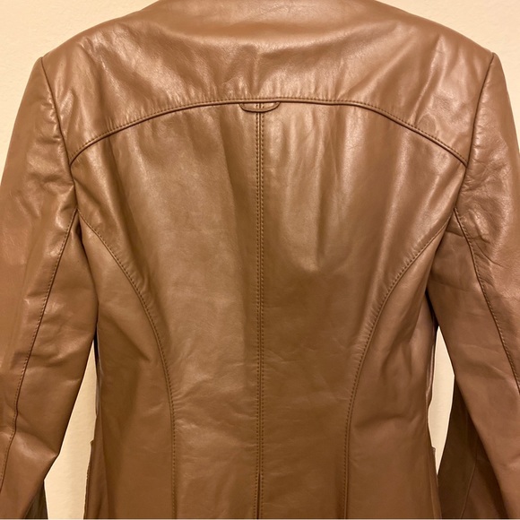 ❤️ SOLD Vintage Etienne Aigner Brown Leather 2 Button Jacket Gold Metal Size 12 - Picture 11 of 16